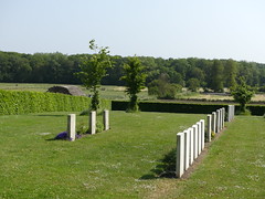 St Yvon: Prowse Point Military Cemetery (Comines-Warneton, Hainaut)