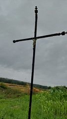 Groot kruis met kleine Jezus - Photo of La Neuville-lès-Wasigny