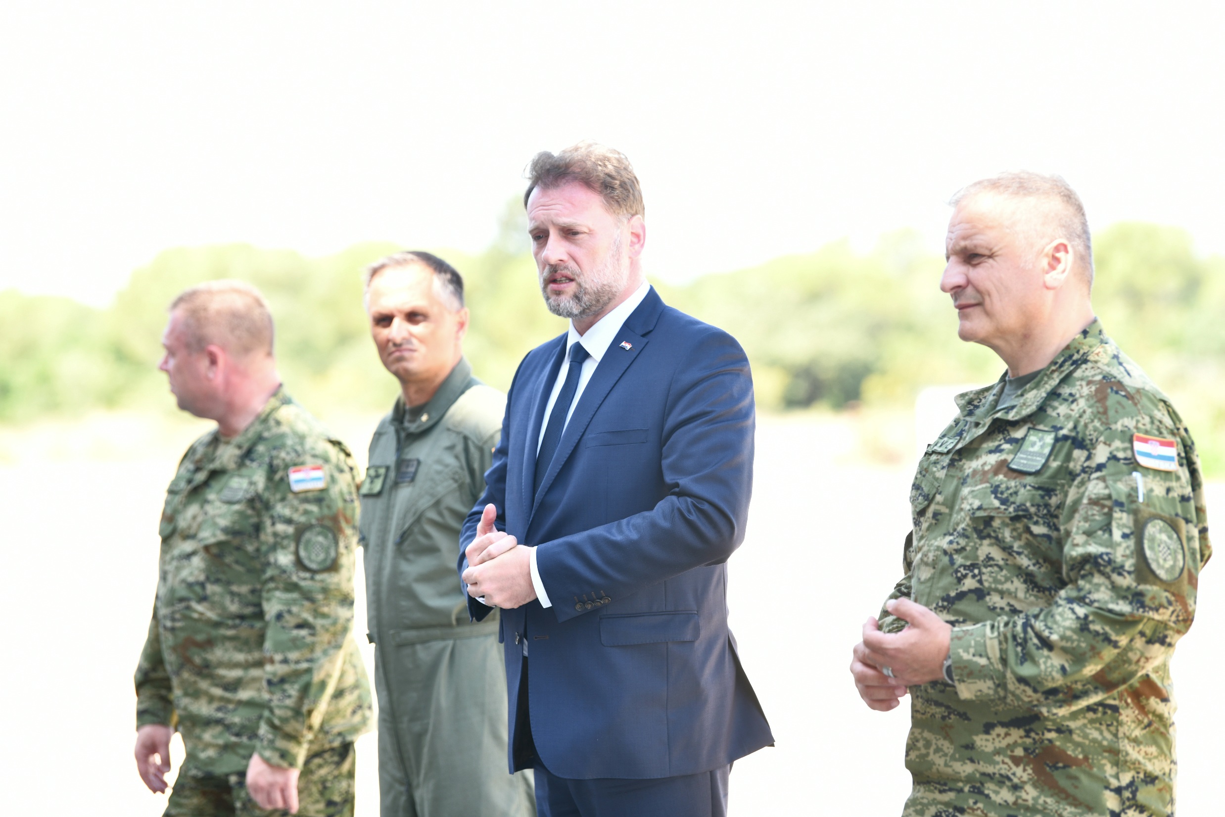 Ministar Banožić pripadnicima Protupožarne eskadrile: Radite hvalevrijedan posao i sjajan ste tim
