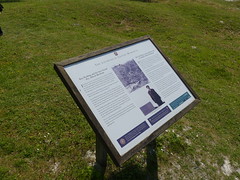 La Boisselle: Lochnagar Crater Memorial (Somme)