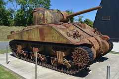 M4A4T(75) Sherman ‘U.S.A. 3018989’ - Photo of Écoquenéauville