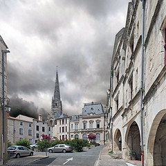 Fontenay-le-Comte, Vendée, France - Photo of Mervent