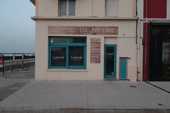 Couleur Café, Place de la Fontaine, St Malo - Photo of La Gouesnière