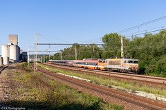 BB 22318 + TGV 16 - 794059 Villeneuve-St-Georges > Lyon-Perrache