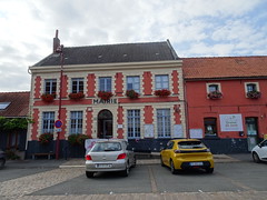 Bersée la mairie en 2023 - Photo of Roost-Warendin