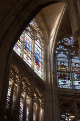 Upper windows - Photo of Canteleu