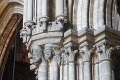 Details of a column - Photo of Hénouville