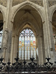 Stained glass and ironwork - Photo of Quincampoix
