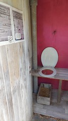 Toilet sec - dry toilet - Photo of Louvois