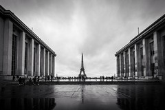 Rainy Day in Paris - Photo of Sèvres