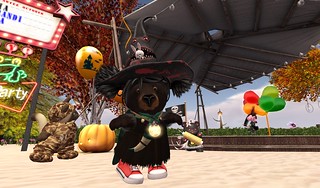 12Noon-1pmSLT DJ Mia with Halloween and Maymay Birthday at Friday Pawtee!
