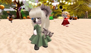 12Noon-1pmSLT DJ Mia with Halloween and Maymay Birthday at Friday Pawtee!