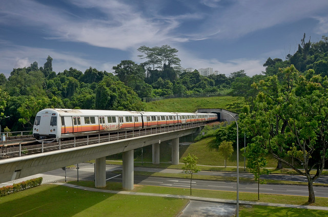 ���� MRT @ Bukit Batok (Singapore)