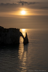 Coucher de soleil sur les falaises d-Etretat - Photo of Criquebeuf-en-Caux