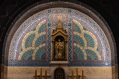 Basilique Sainte-Thérèse de Lisieux, mosaics in the crypt