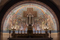 Basilique Sainte-Thérèse de Lisieux, mosaics in the crypt