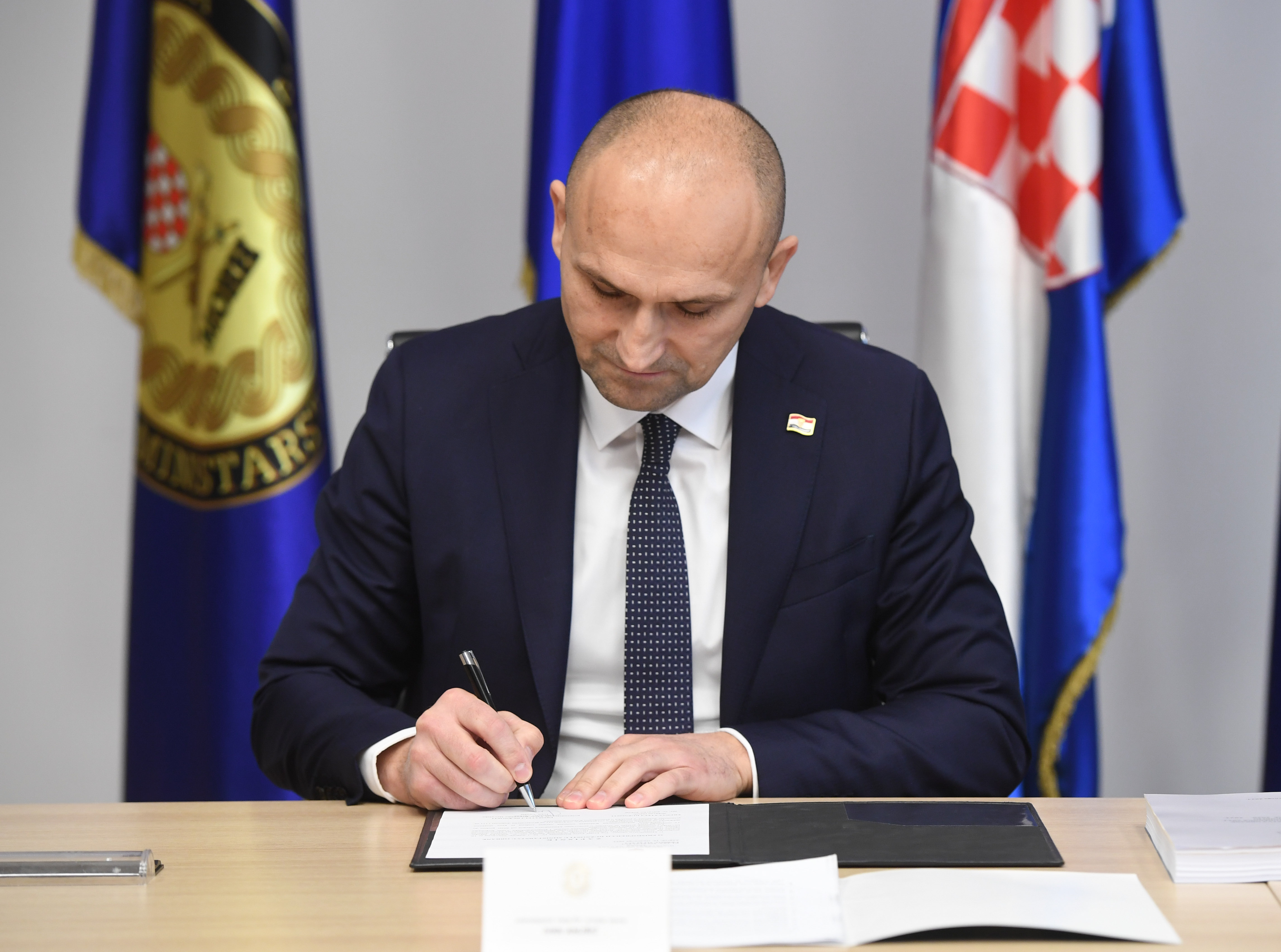 Ivan Anušić preuzeo dužnost ministra obrane Republike Hrvatske