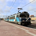 TCS 102001 + TCS 101001 + VR 7178 + Strukton 1756 te Rotterdam Centraal 19 november 2023