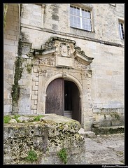 Saintes. Charente- Maritime. France. - Photo of Taillebourg