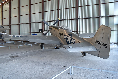 NA Mustang P-51D-20-NA ‘466318 / MO-C’ (really 44-63871 / N9772F)