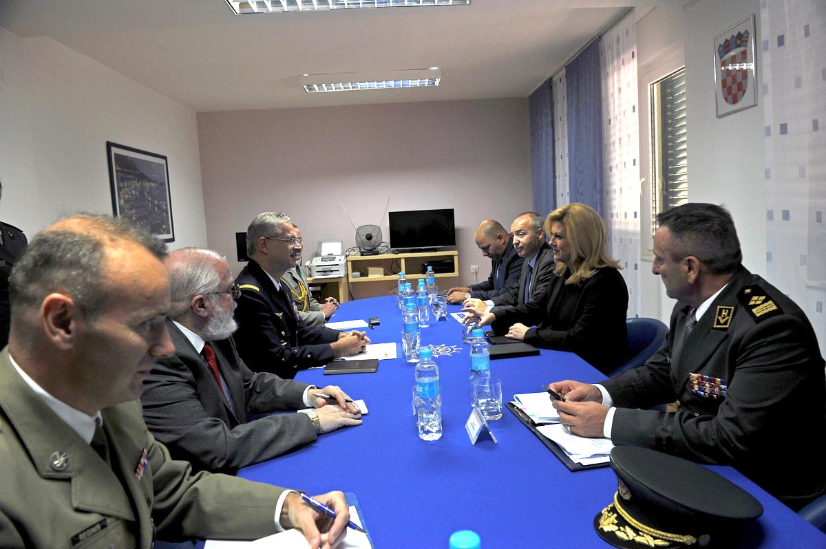 Ministar Krstičević sa zapovjednikom SACT-a u Splitu