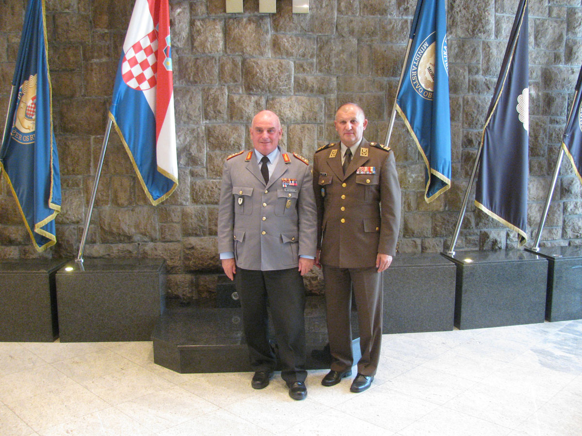 General Jacobson u službenom posjetu Zapovjedništvu HKoV-a