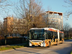 Iveco Bus Urbanway 18 n°827  -  Strasbourg, CTS - Photo of Quatzenheim