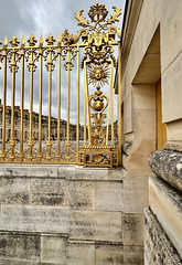 Outside Looking In - Versailles - Photo of Gif-sur-Yvette