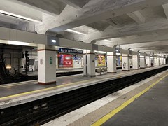 RATP Paris Metro Porte de Saint-Cloud Ligne 9 station