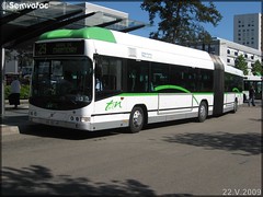 Volvo 7000 A GNV – Semitan (Société d-Économie MIxte des Transports en commun de l-Agglomération Nantaise) / TAN (Transports de l-Agglomération Nantaise) n°243 - Photo of Couëron