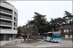Iveco Bus Crossway – Les Courriers Rhodaniens / Cars Région – Auvergne-Rhône-Alpes / L-va (Lignes de Vienne Agglomération) n°987 - Photo of Les Roches-de-Condrieu