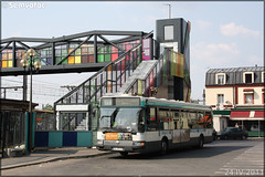 Irisbus Agora – RATP (Régie Autonome des Transports Parisiens) / STIF (Syndicat des Transports d'Île-de-France) n°7613