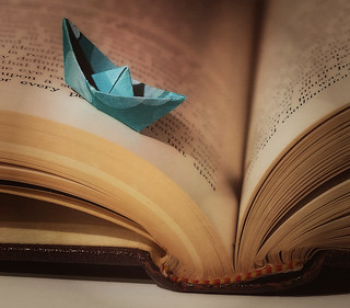 Sailing through the pages 📖🚤