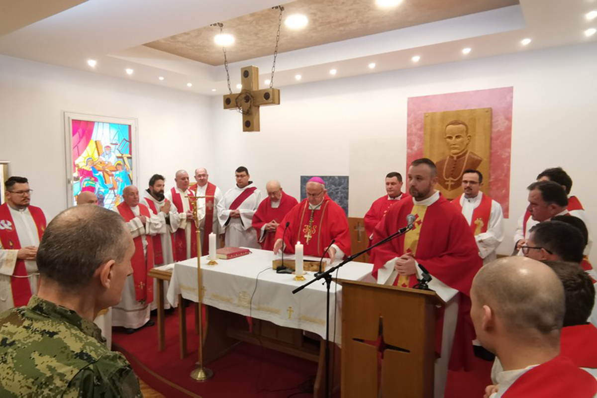 Proslava Dana vojne kapelanije 'Blaženi Alojzije Stepinac' u Zapovjedništvu HKoV-a