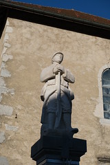 Monument aux morts @ Église Saint-Jean-Baptiste @ Villard - Photo of Villard