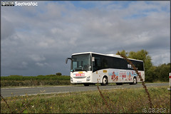 Iveco Bus Crossway – Océcars (Transdev) / Transports Nouvelle-Aquitaine n°1607 - Photo of Le Bois-Plage-en-Ré