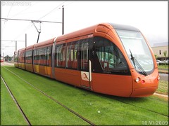 Alstom Citadis 302 – Setram (Société d-Économie Mixte des TRansports en commun de l-Agglomération Mancelle) n°1014 (Bérengère) - Photo of Saint-Saturnin