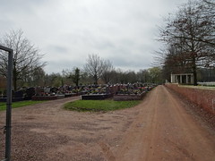 Bailleul Communal Cemetery, Nord - Photo of Méteren