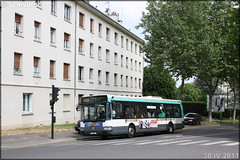 Renault Agora S – RATP (Régie Autonome des Transports Parisiens) / STIF (Syndicat des Transports d-Île-de-France) n°2748 - Photo of Bagneux