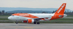 G-EZBY - Airbus A319-111 - easyJet LYS 290324 - Photo of Colombier-Saugnieu