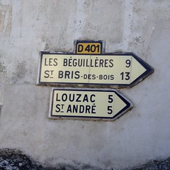 Plaque Saintes - Photo of Le Seure