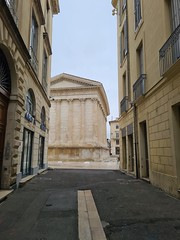 1 nimes - Photo of Bouillargues