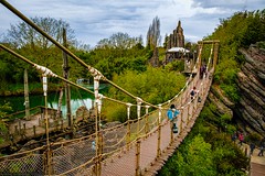 Disneyland Park - Adventureland - Suspension Bridge - Photo of Fresnes-sur-Marne