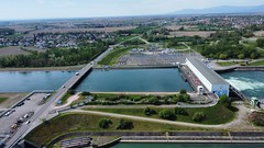 Hydroelectric power station at Breisach - Photo of Baltzenheim