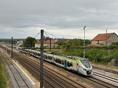Bourgogne-Franche-Comté SNCF Régiolis departs Nuits-sous-Ravières - Photo of Verdonnet