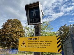 Danger sign - do not cross the tracks - Photo of Neuhaeusel
