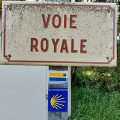 Voie Royale met routemarkeringen Via Campaniensis