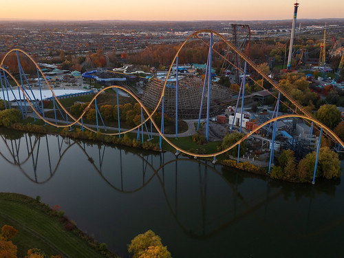 Canada's Wonderland-Drone-Photography - Minebuster