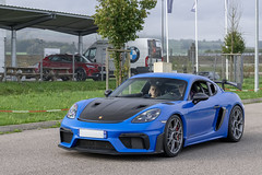 Porsche 718 Cayman GT4 RS