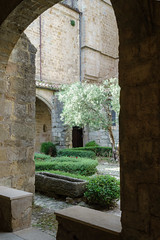 7527 Cloître de la Cathédrale Saint-Fulcran, Lodève